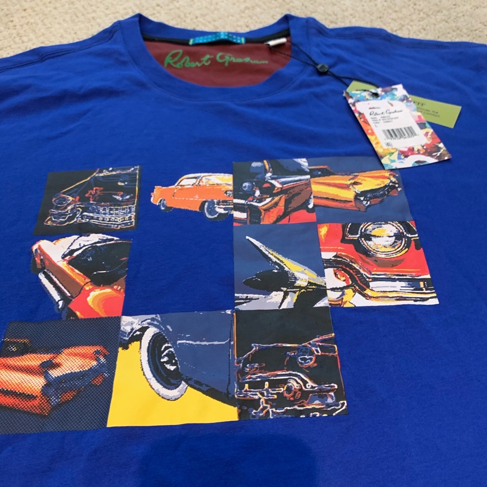 Robert Graham Men’s blue tshirt cars